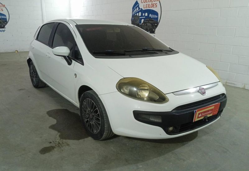 LOTE 14 FIAT/PUNTO ESSENCE 1.6 16V E.TORQ FLEX 2012/2013