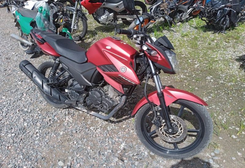 LOTE 30 YAMAHA/FAZER YS 150 SED UBS BLUEFLEX 2021/2022
