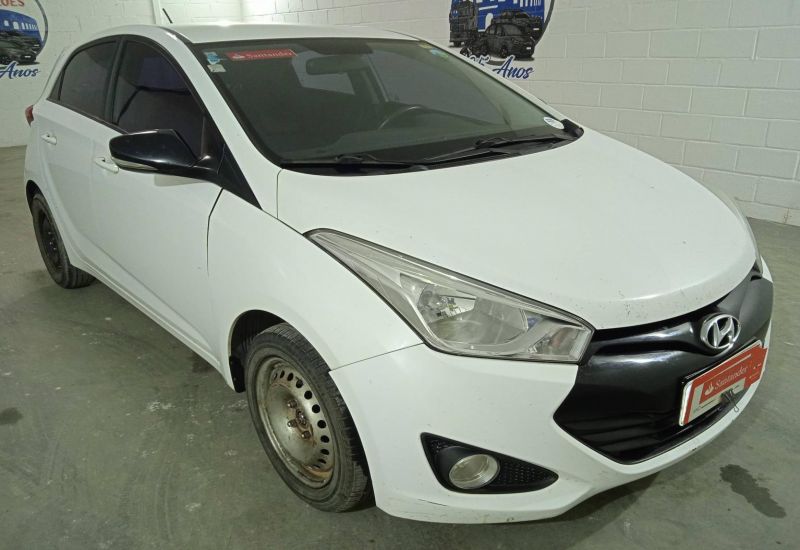 LOTE 10 HYUNDAI/HB20 PREMIUM 1.6 16V CVVT 2013/2013