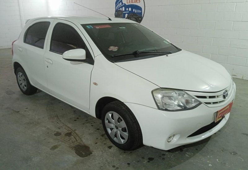 LOTE 31 TOYOTA/ETIOS X 1.3 16V 2016/2016