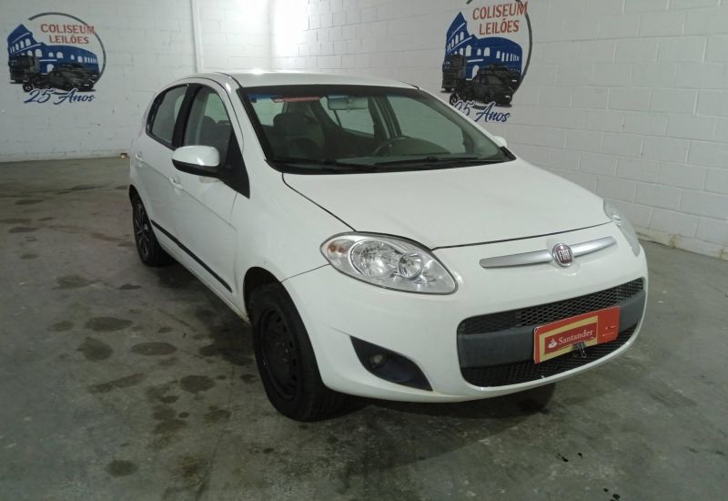 LOTE 32 FIAT/PALIO ESSENCE 1.6 16V E.TORQ FLEX 2012/2013