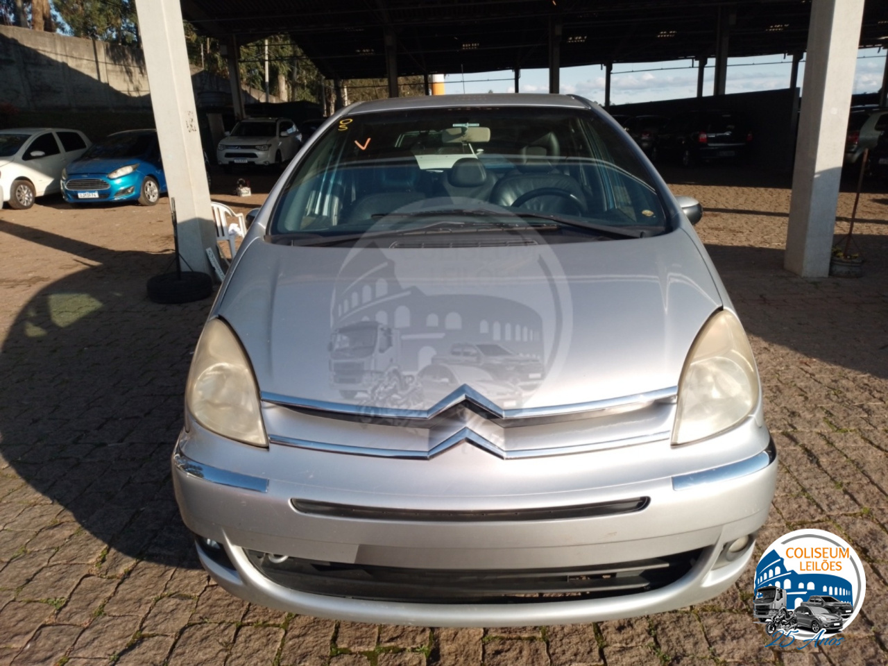 LOTE 08 CITROEN/PICASSO II 20 EXCA GASOLINA 2010/2011 