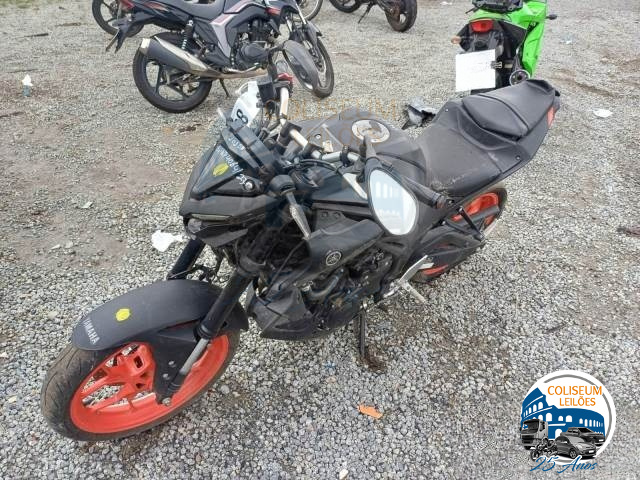 LOTE 26 YAMAHA MT-03 321 2020/2021