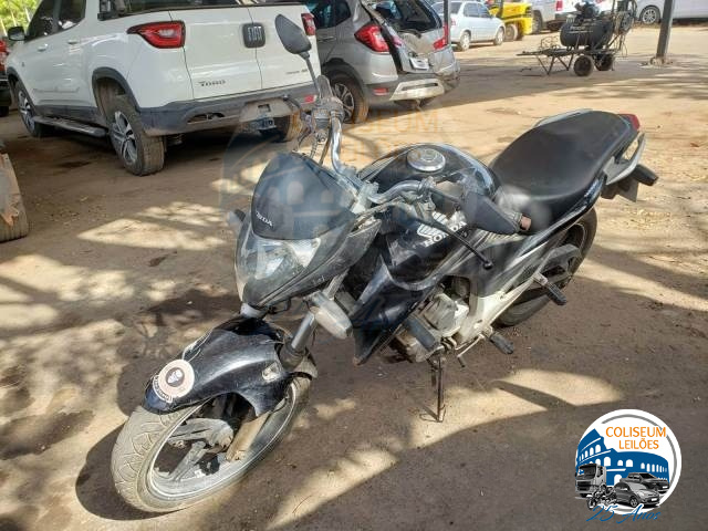 LOTE 01 HONDA CB 300 R 2014/2014 
