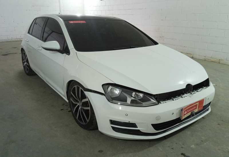 LOTE 012 - Golf Highline DSG 1.4 16V TSI Turbo 2015