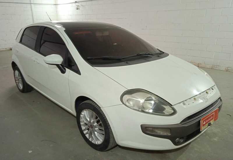 LOTE 030 - Punto Essence 1.6 16V E.torQ 2013