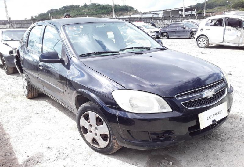 LOTE 025 - PRISMA LT 1.4 FLEX 2011