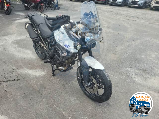 LOTE 014 - TIGER 800 XRX 2015