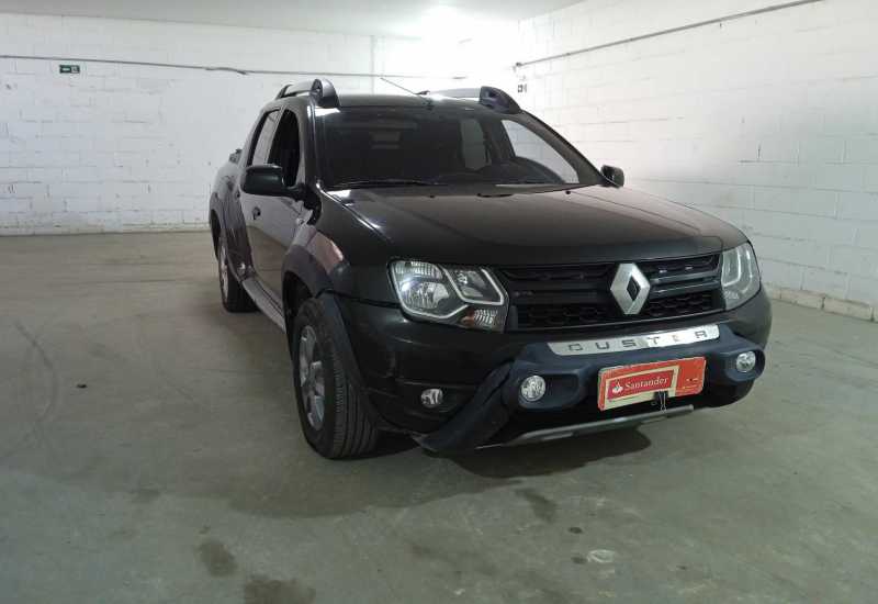 LOTE 004 - Duster Oroch Dynamique 2.0 16V 2017