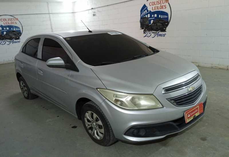 LOTE 024 - Onix LT 1.0 SPE 2014