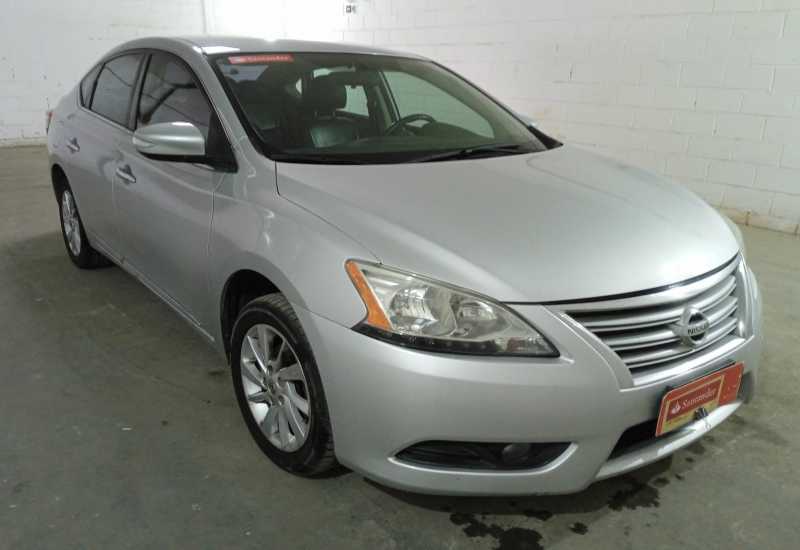 LOTE 033 -  Sentra SV CVT 2.0 16V FlexStart 2014