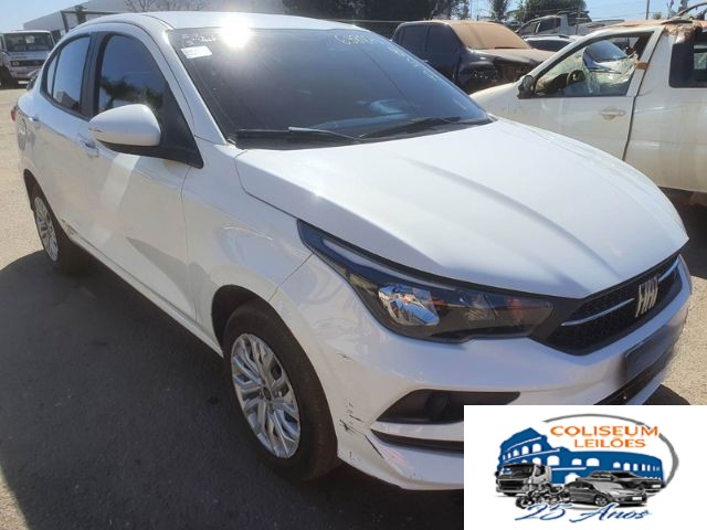 LOTE 010 - CRONOS DRIVE 1.3 FIREFLY 2021