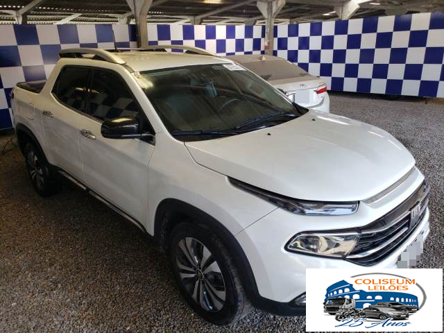 LOTE 036 - TORO VOLCANO 2.0 MULTIJET TURBO 2022