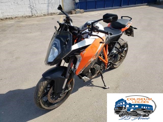 LOTE 017 - 1290 SUPER DUKE GT 2017