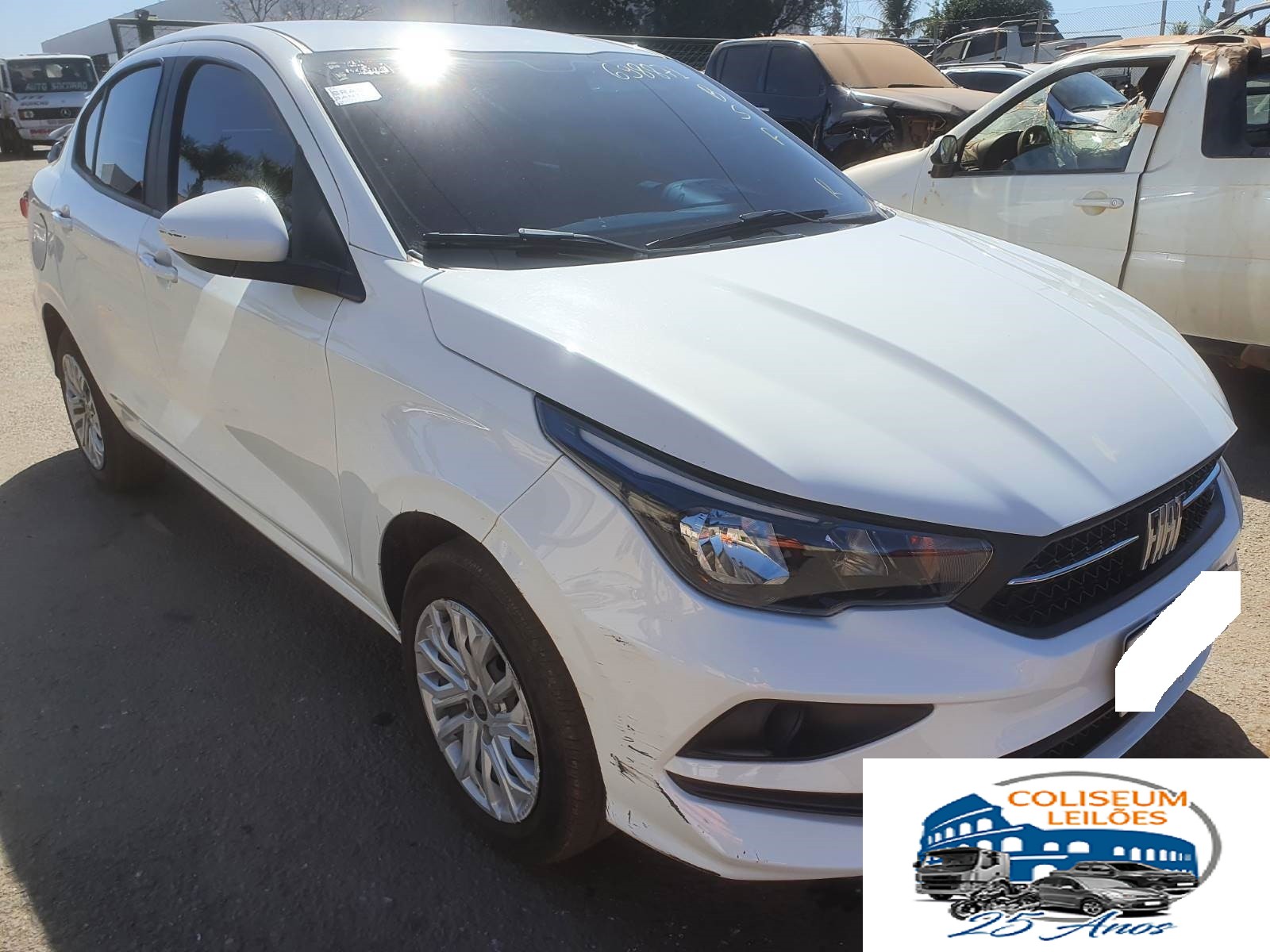 LOTE 011 - CRONOS DRIVE 1.3 FIREFLY 2021