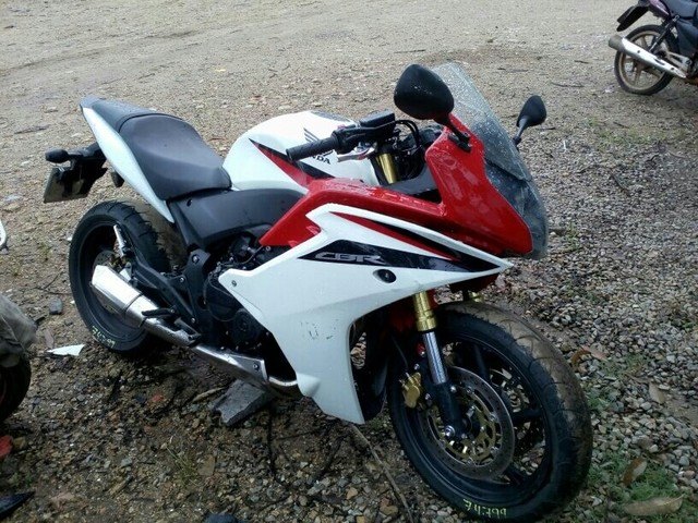 LOTE 008 - 600 RR 2012