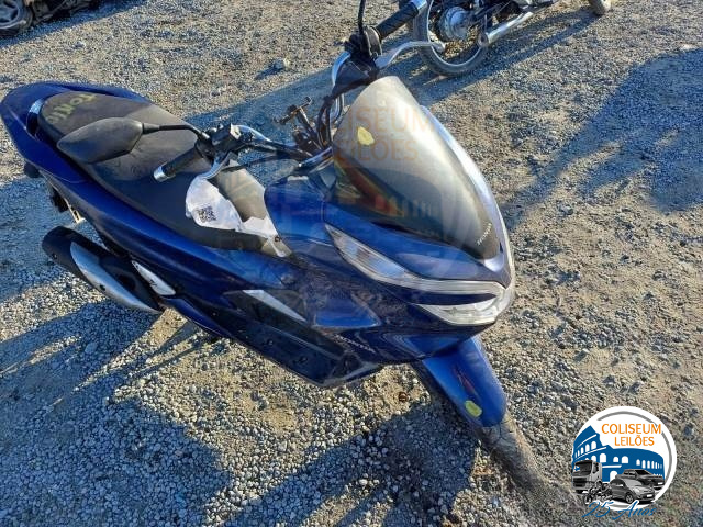 LOTE 010 - PCX 150 STD 2021