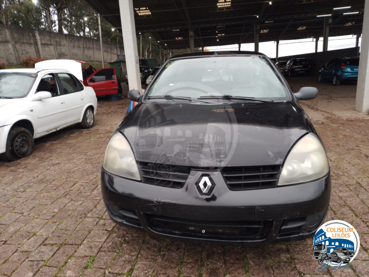 LOTE 040 - CLIO CAM 10 H 3P FLEX 2011