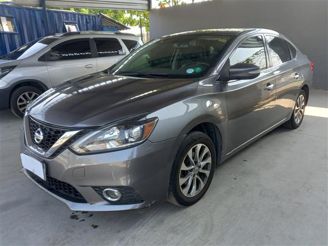 LOTE 11 NISSAN SENTRA 20S CVT 2018/2019