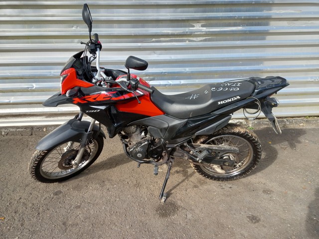 LOTE 12 XRE 190 2022/2022 