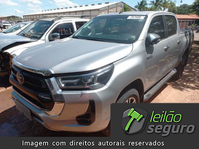 LOTE 14 TOYOTA HILUX CD 2021/2022 