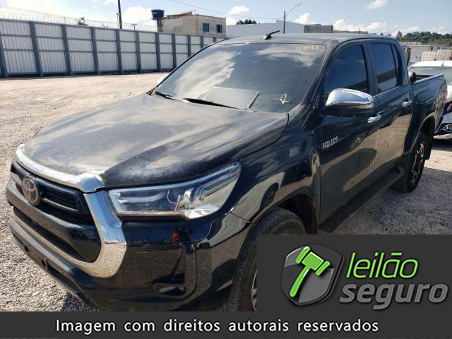 LOTE 15 TOYOTA HILUX CD 2022/2022