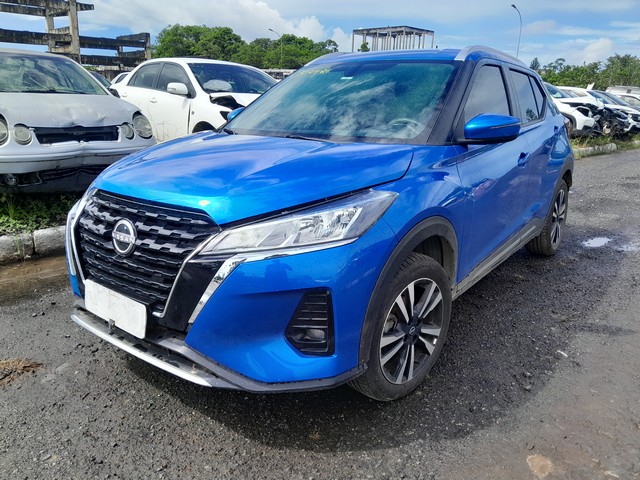 LOTE 32 KICKS ADVANCE CVT 2022/2023 