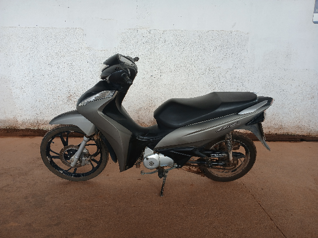 LOTE 22 HONDA BIZ 125 2023/2023