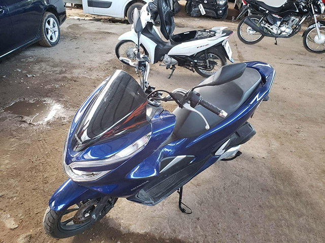 LOTE 28 HONDA PCX 150 STD CBS 2020/2020 
