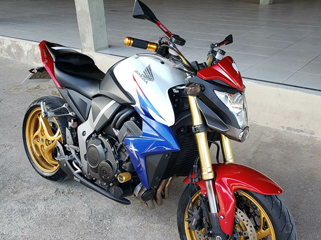 LOTE 17 HONDA CB 1000R ABS 2012/2012 