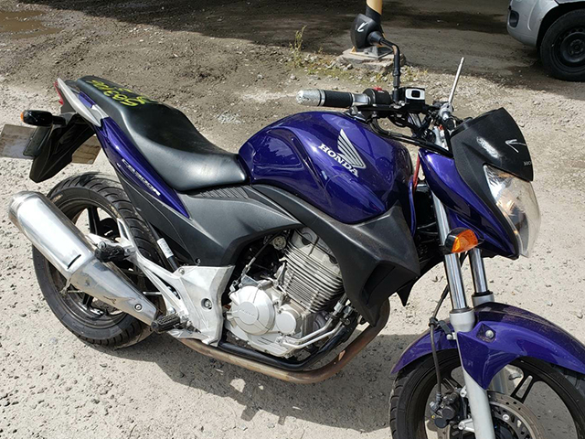 LOTE 19 HONDA CB 300 R 2011/2011 