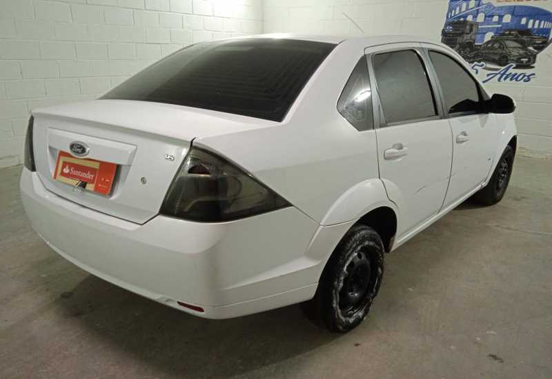 LOTE 39 FORD/FIESTA SEDAN FLEX 1.6 ROCAM 2013/2014