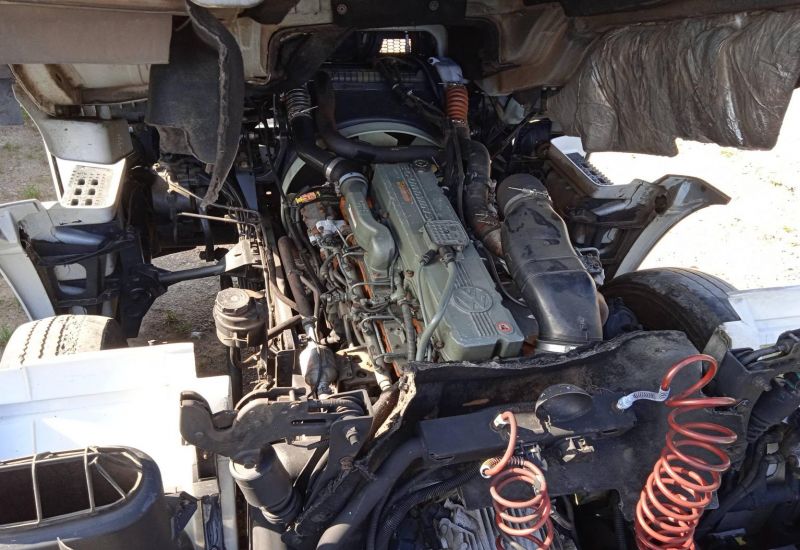 LOTE 20 VW/CONSTELLATION 25.420 TRACTOR 8.9 I6 DIESEL 2014/2014