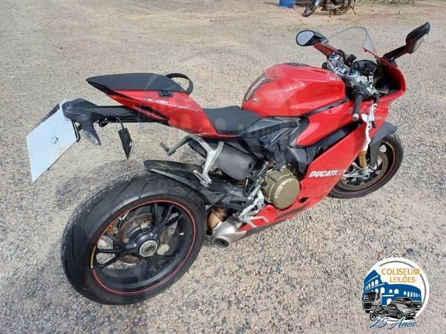 LOTE 28 DUCATI SUPERBIKE 1299 PANIGALE S 2017/2017