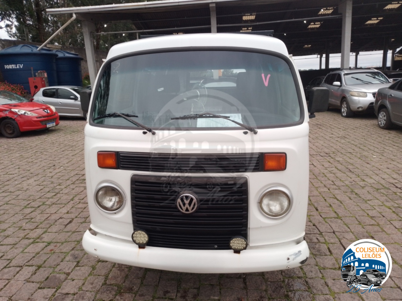 LOTE 06 VW/KOMBI FURGAO FLEX 2013/2014 