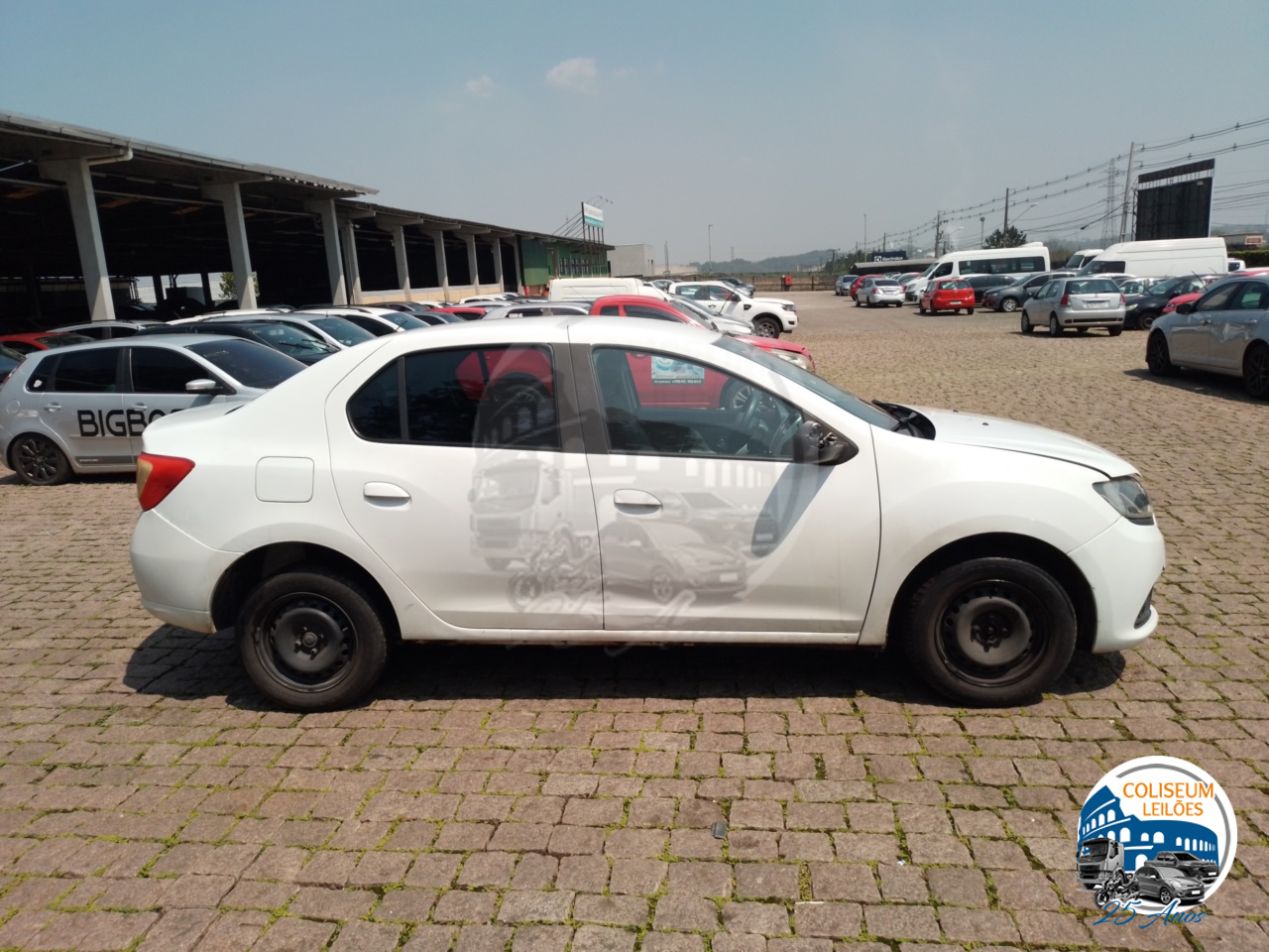 LOTE 37 RENAULT/LOGAN EXPR 10 16V FLEX 2016/2016 